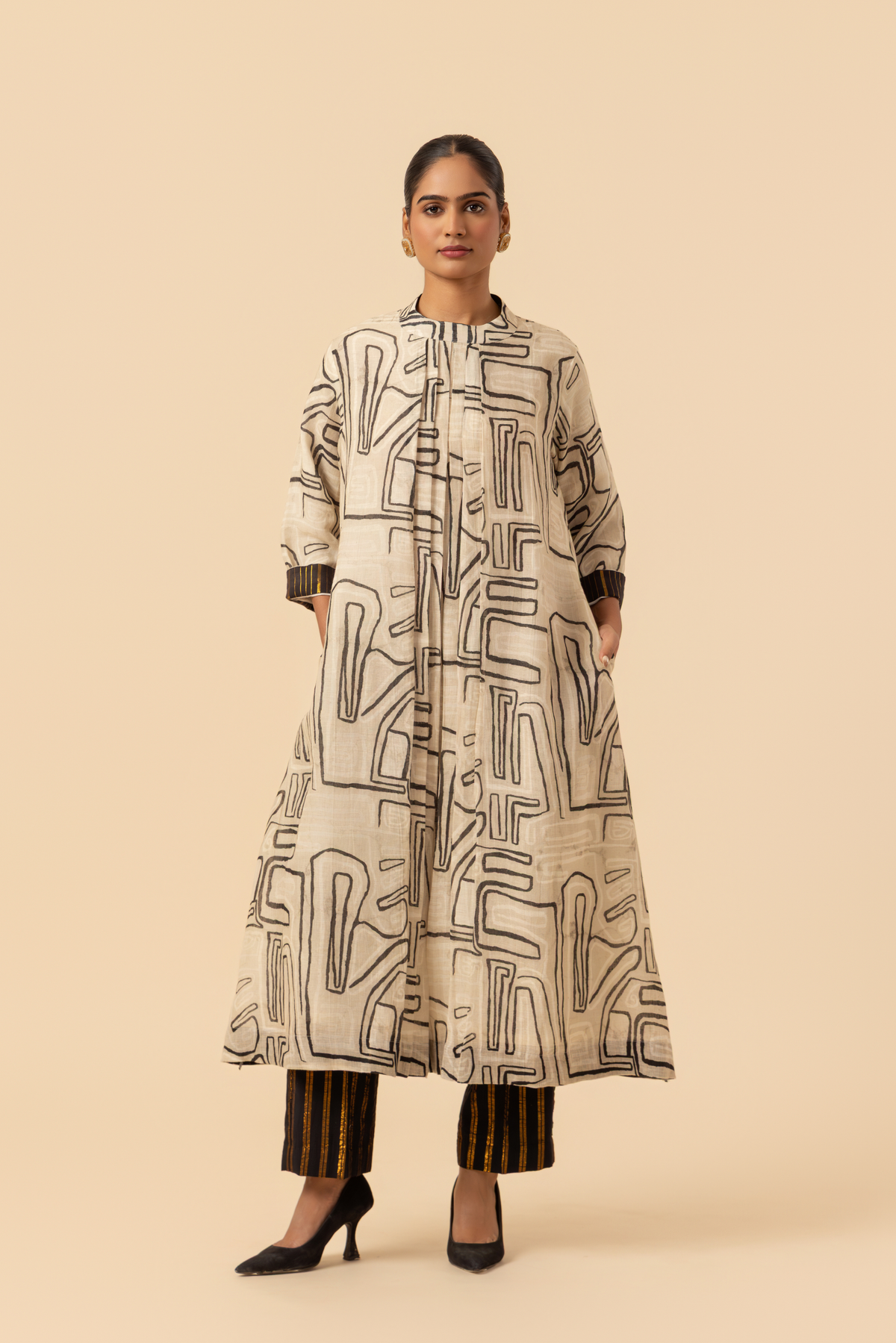 Naseebo Abstract Flow Linen Co-ord Set