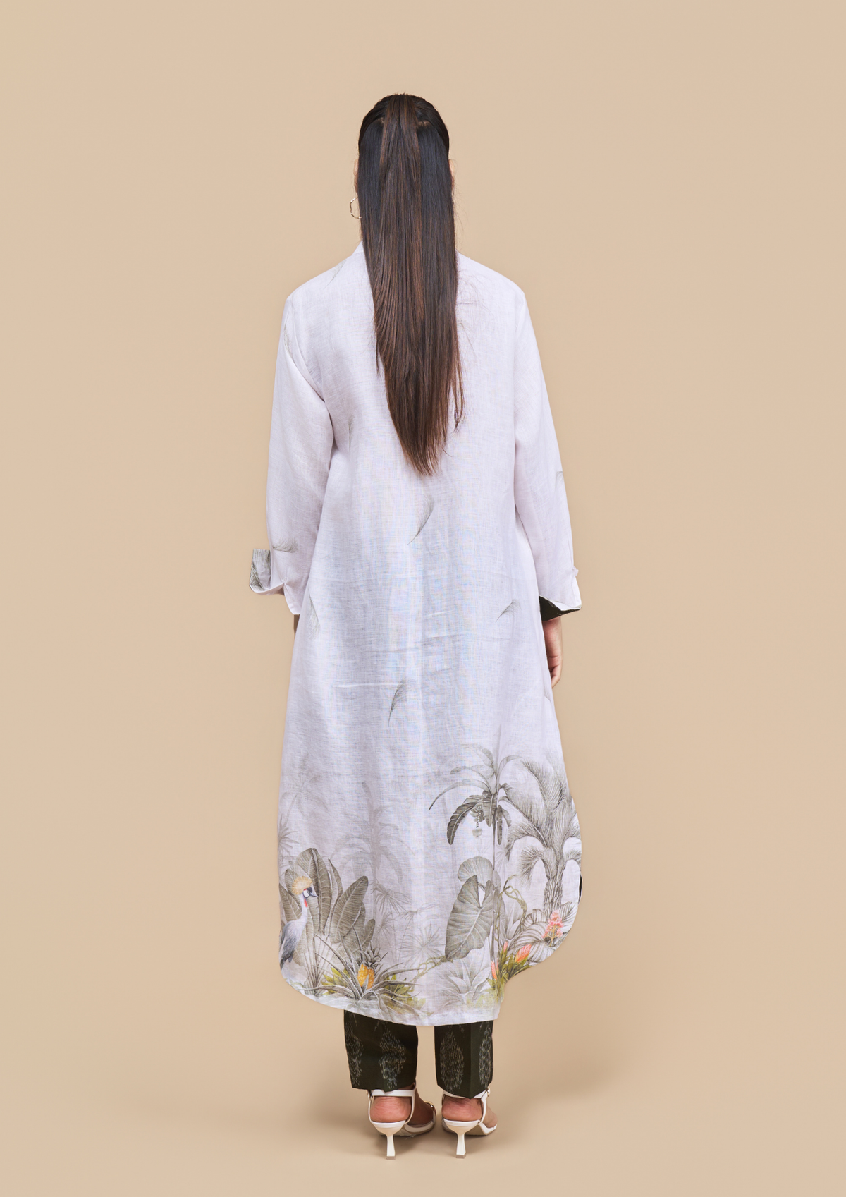 Naseebo Kely Midnight Garden Linen Kurta Set