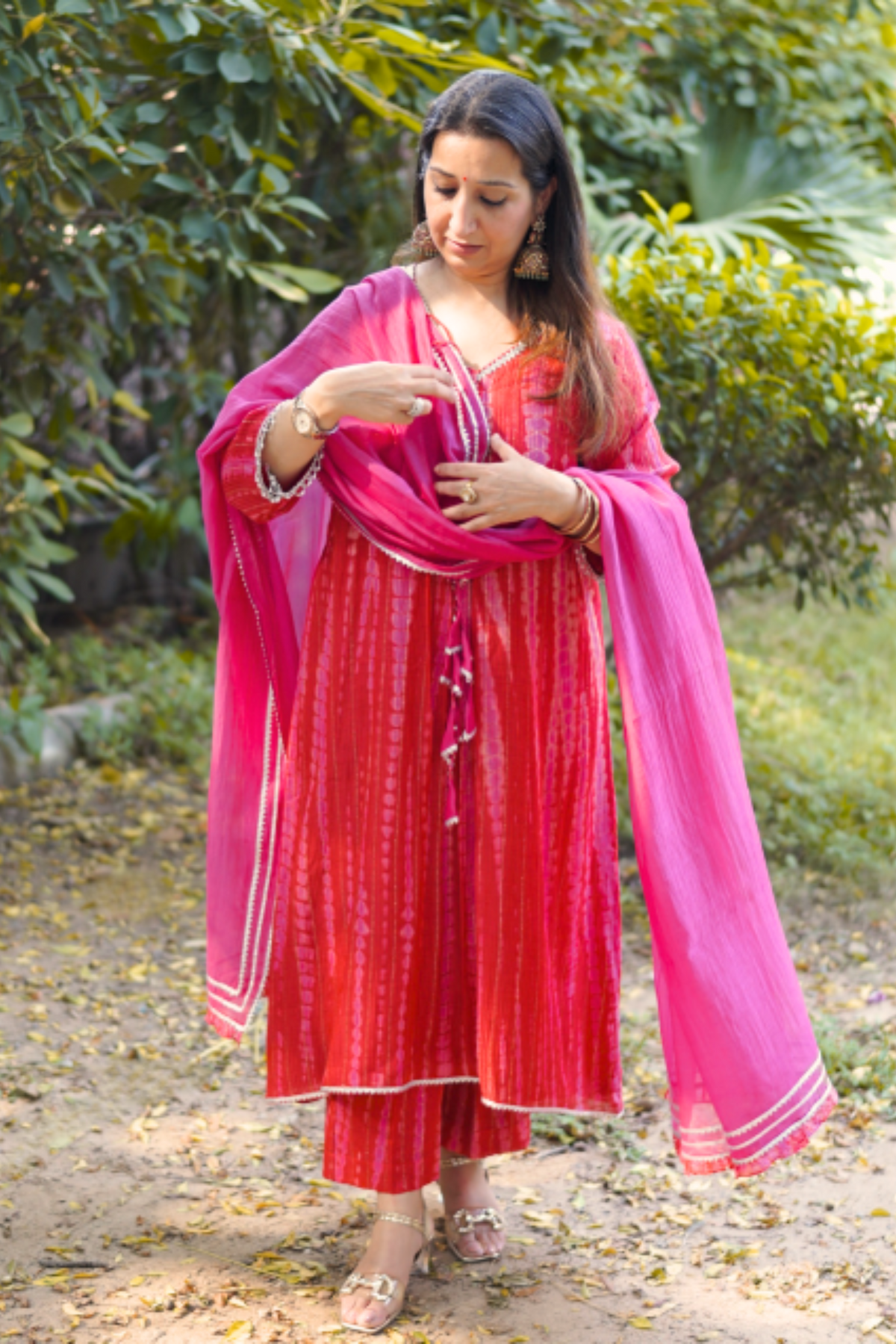 Naseebo Fuchsia Glitters Kurta Set