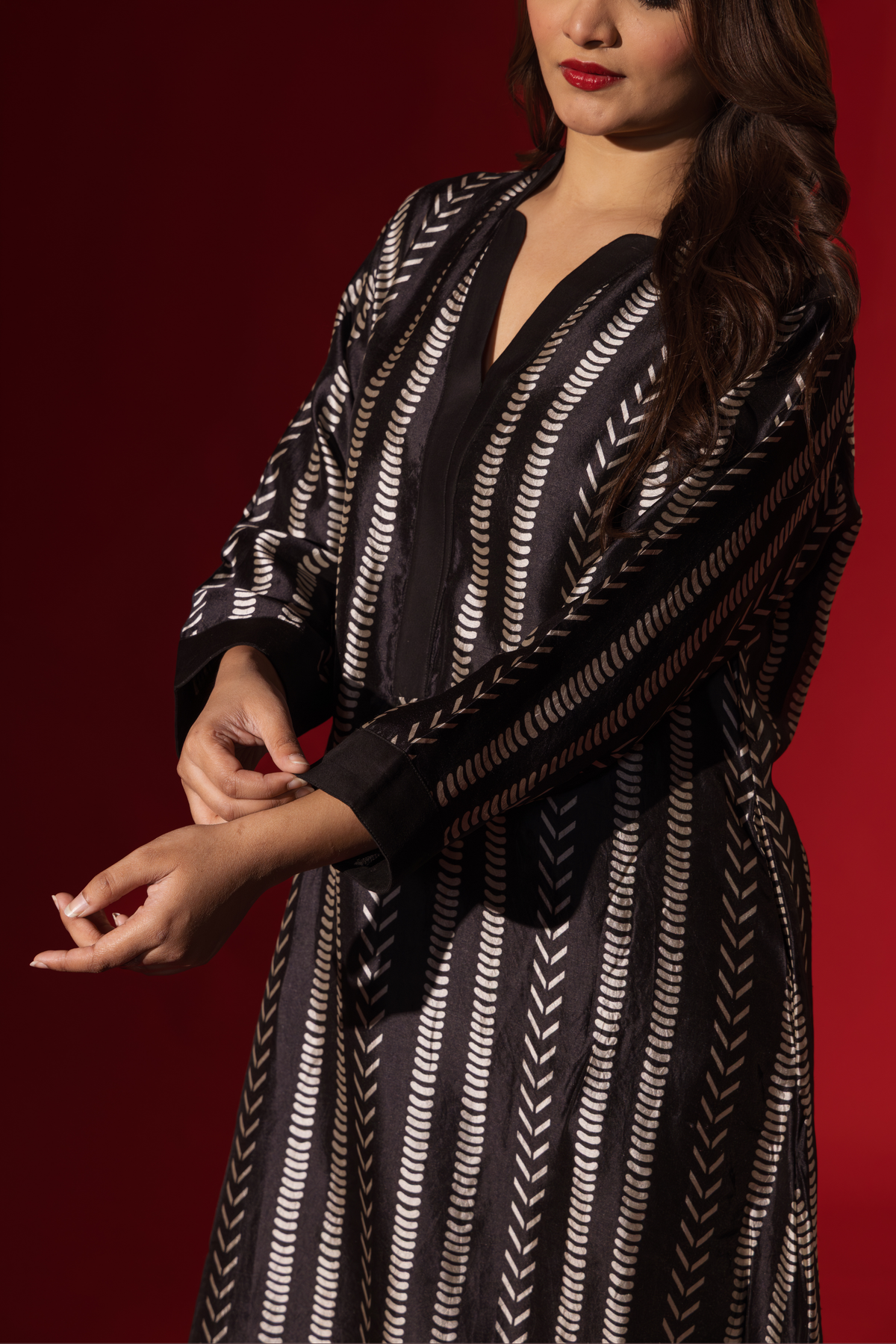 Naseebo Vertical Verse Ebony Ivory Silk Coord Set