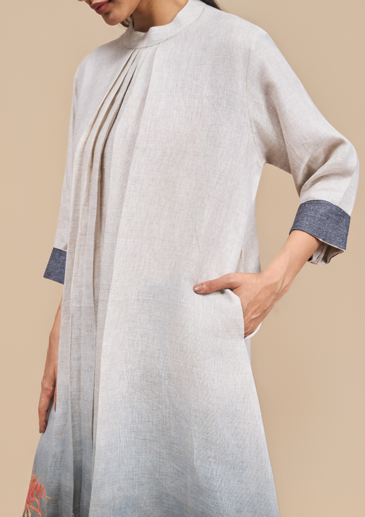 Naseebo Noir Botanical Gradient Linen Kurta Set