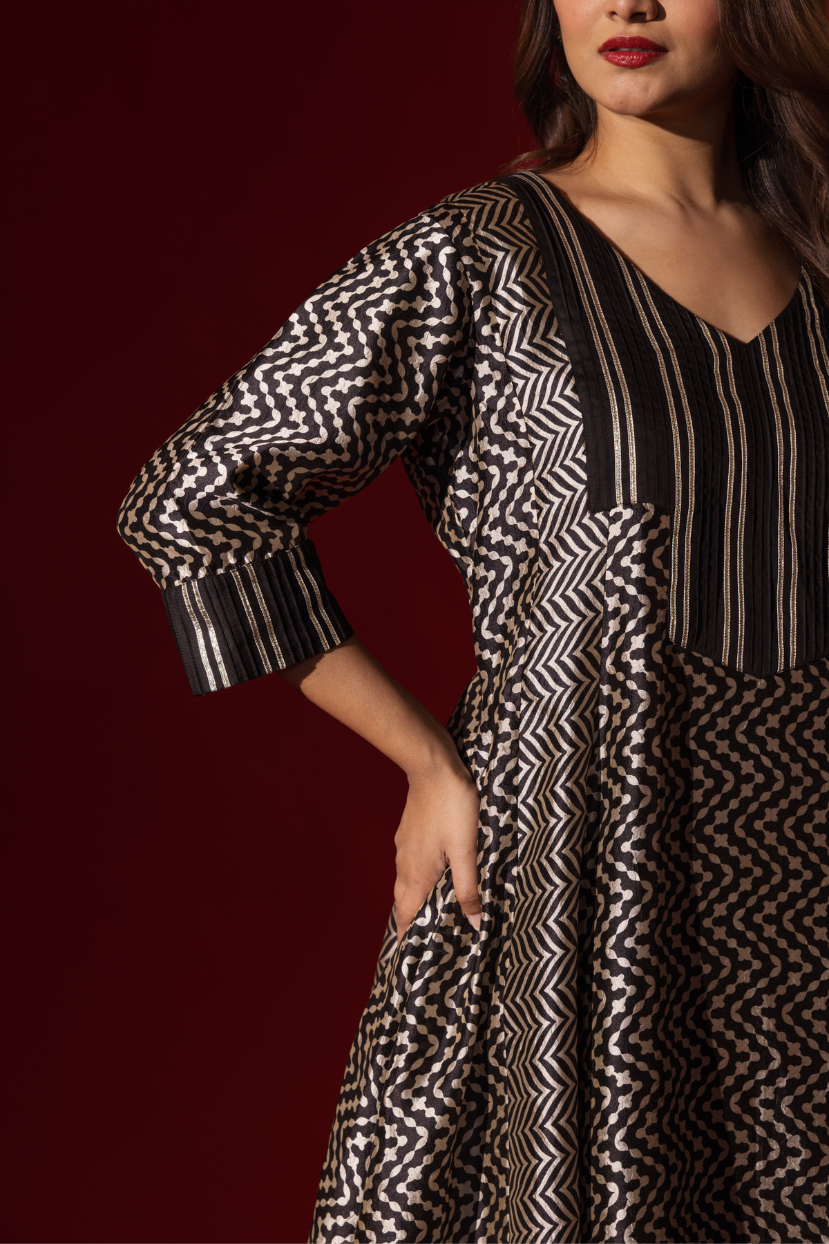 Naseebo Geometric Flow Ebony Ivory Silk Coord Set