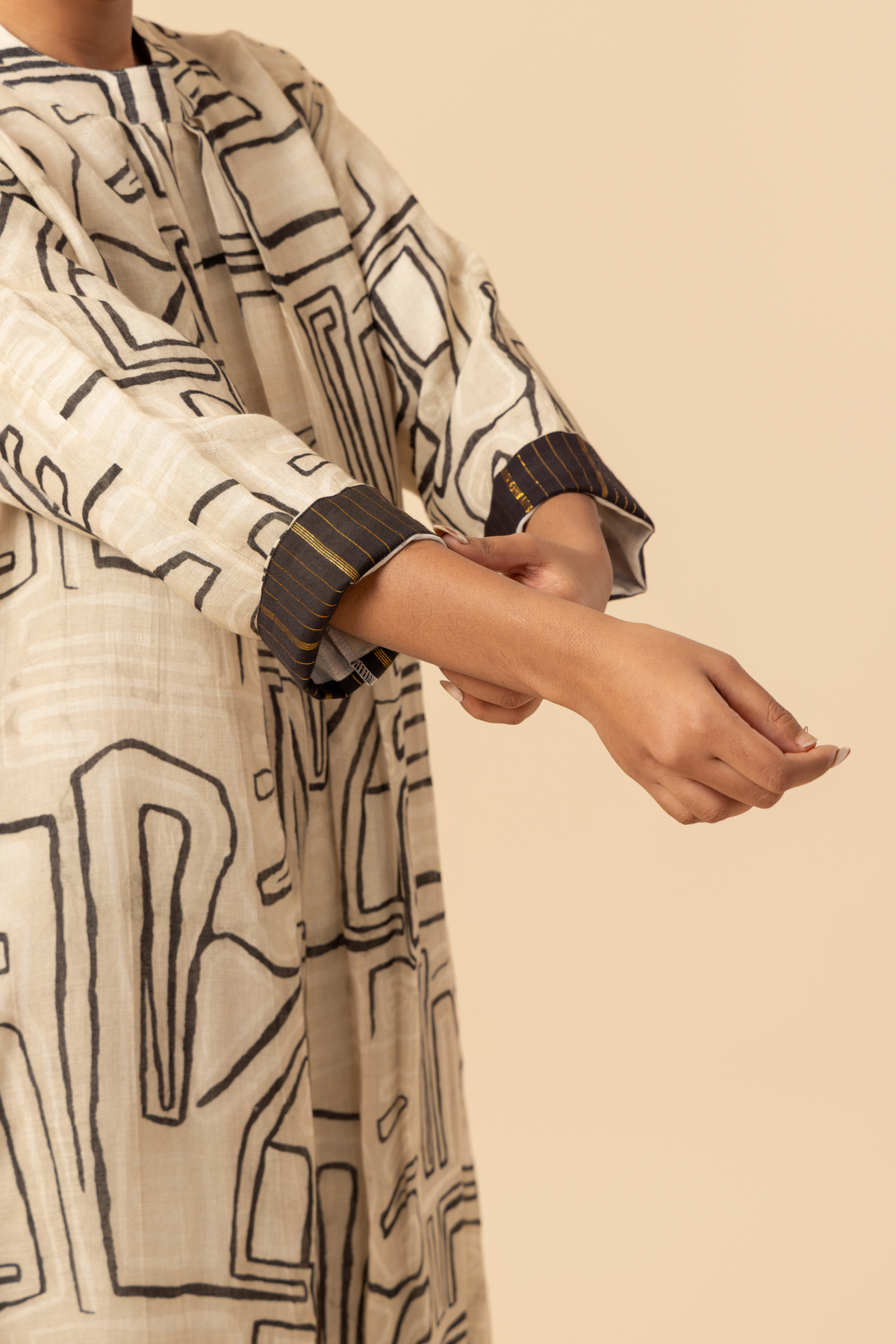 Naseebo Abstract Flow Linen Co-ord Set