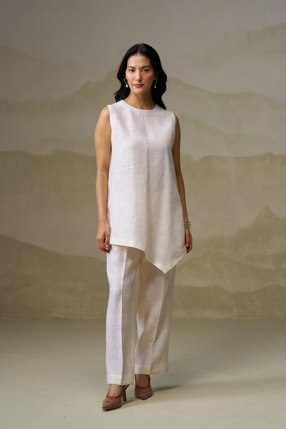 Naseebo White Canvas Asymmetric Linen Co-ord Set