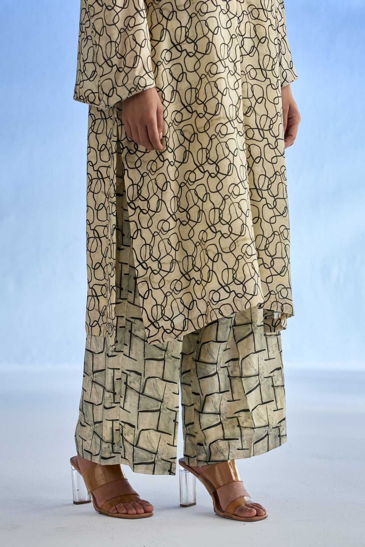 Naseebo Ivory Maze MulSatin Co-ord Set