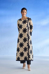 Naseebo Monochrome Flora Linen Co-ord Set