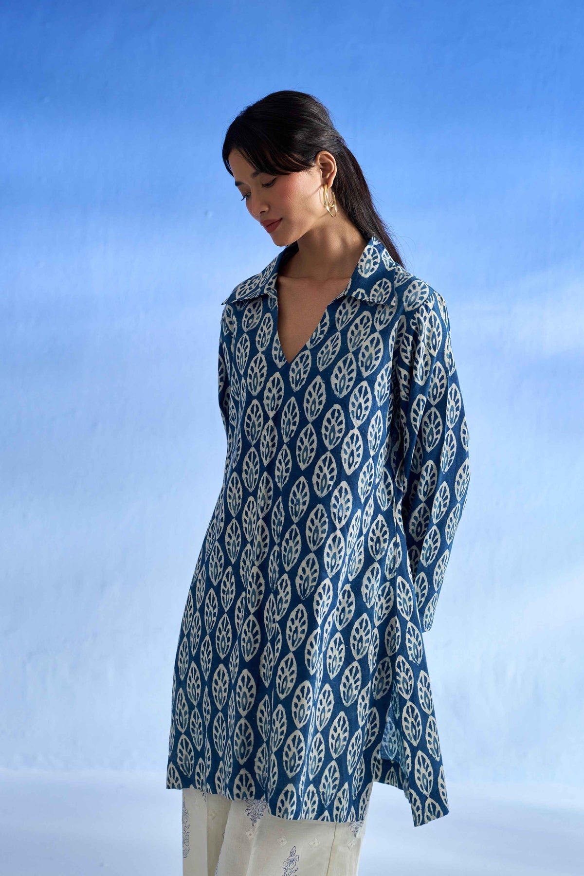 Blue and White Linen Kurta Set