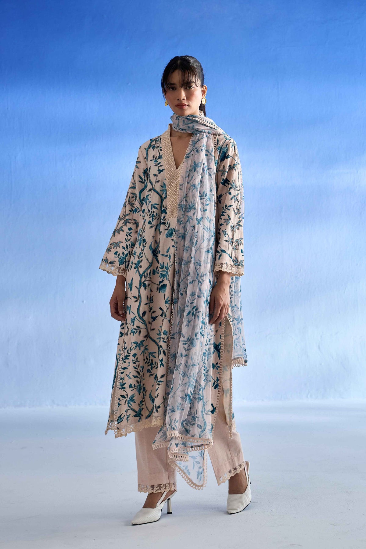 Ivory Bloom Linen Kurta Set