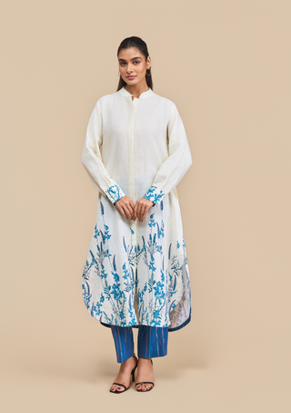Naseebo Anne Blue Botanical Linen Kurta Set