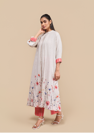 Naseebo Alaya Floral Bloom Linen Kurta Set