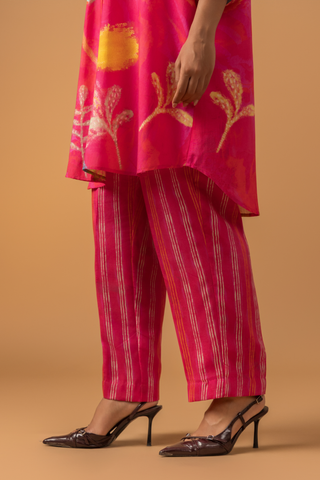 Naseebo Fuchsia Bloom Muslin Coord Set