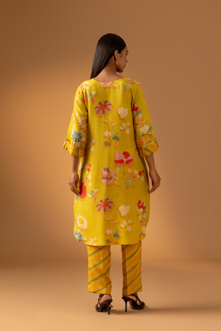 Naseebo Saffron Song Muslin Coord Set