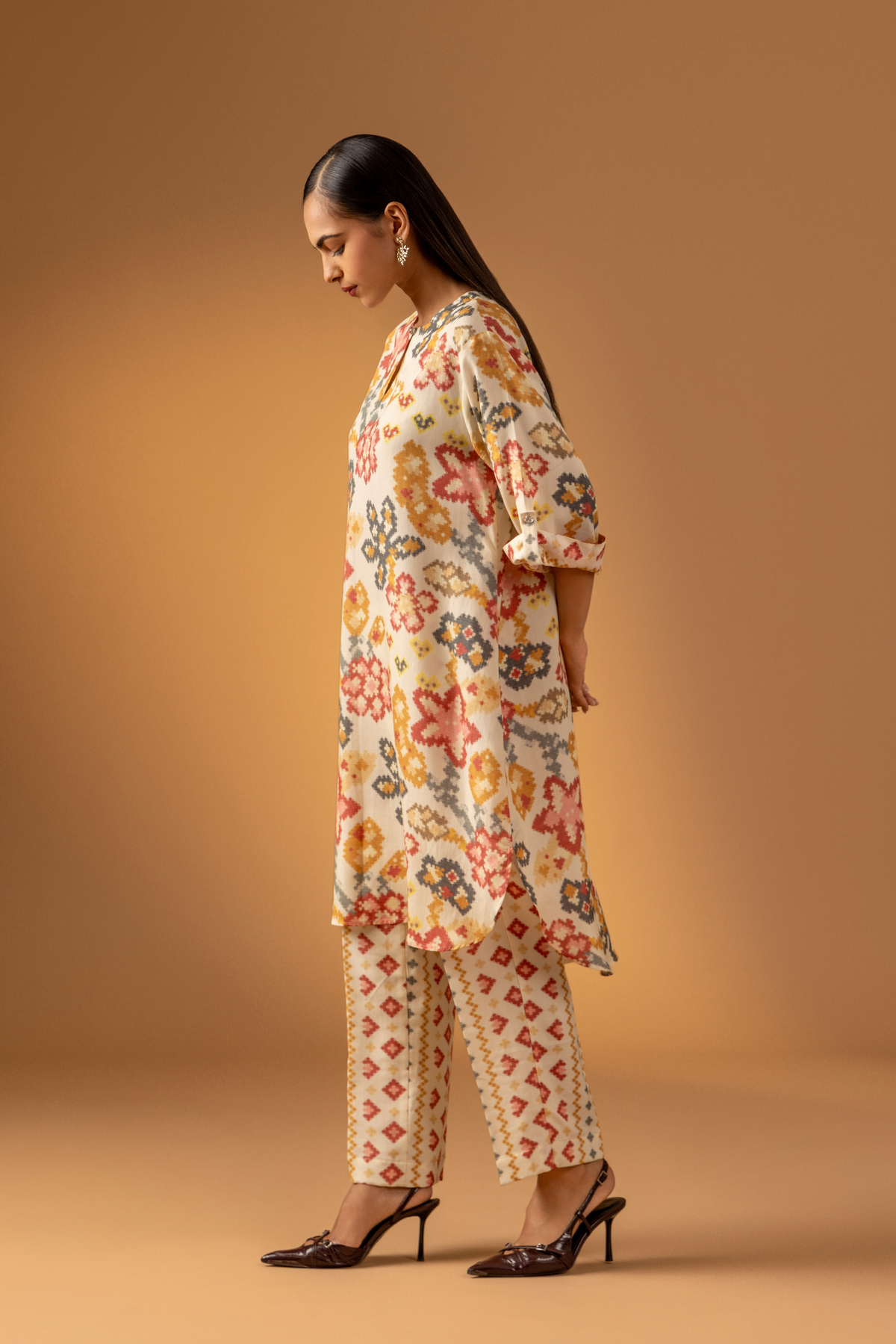 Naseebo Almond Haze Muslin Coord Set