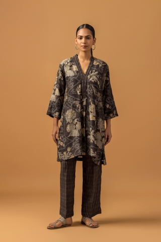 Naseebo Noir Floral Linen Premium Co-ord Set
