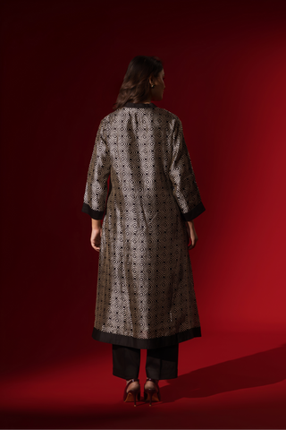 Naseebo Circular Echo Ebony Ivory Silk Coord Set