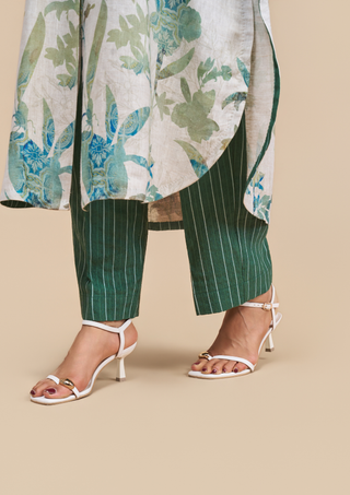 Naseebo Duke Linen Botanical Print Kurta Set
