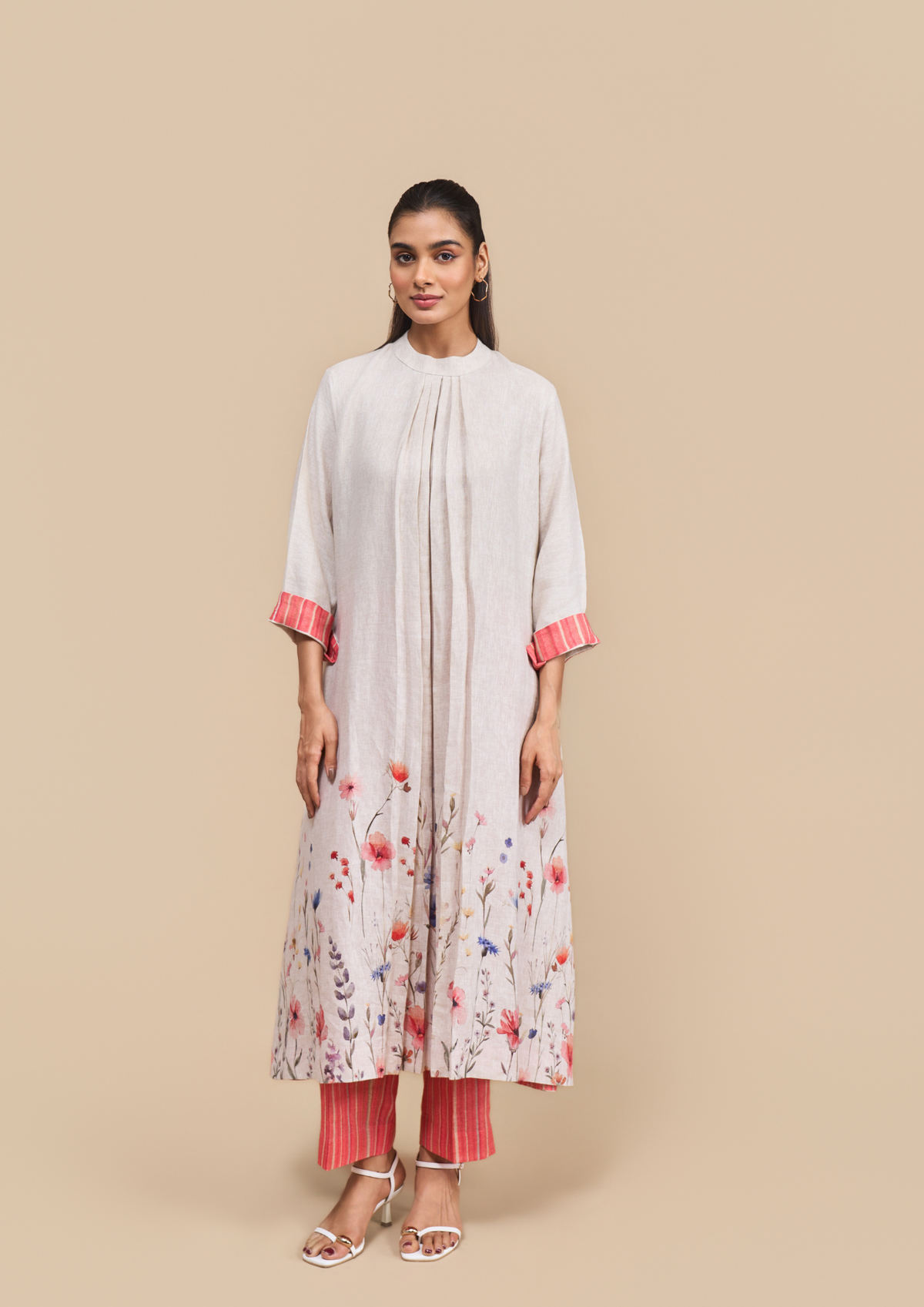 Naseebo Alaya Floral Bloom Linen Kurta Set