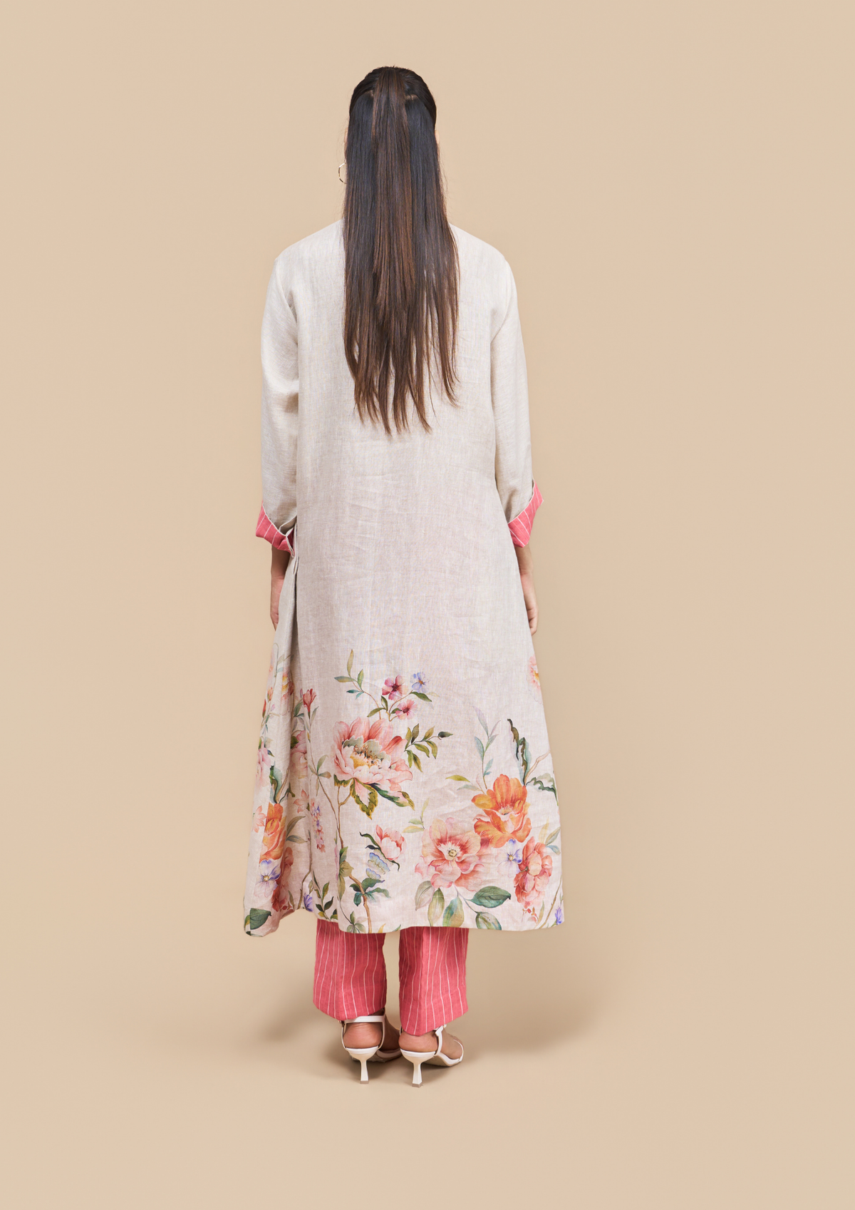 Naseebo Lunelle Floral Bloom Linen Kurta Set