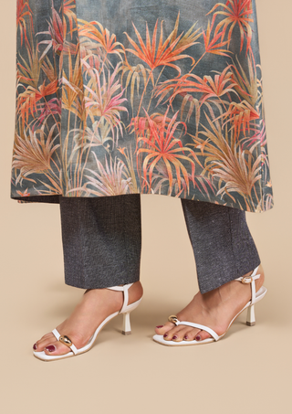 Naseebo Noir Botanical Gradient Linen Kurta Set