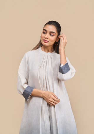 Naseebo Noir Botanical Gradient Linen Kurta Set