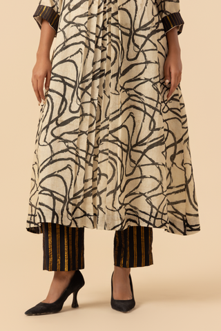 Naseebo Geometric Maze Linen Premium Co-ord Set