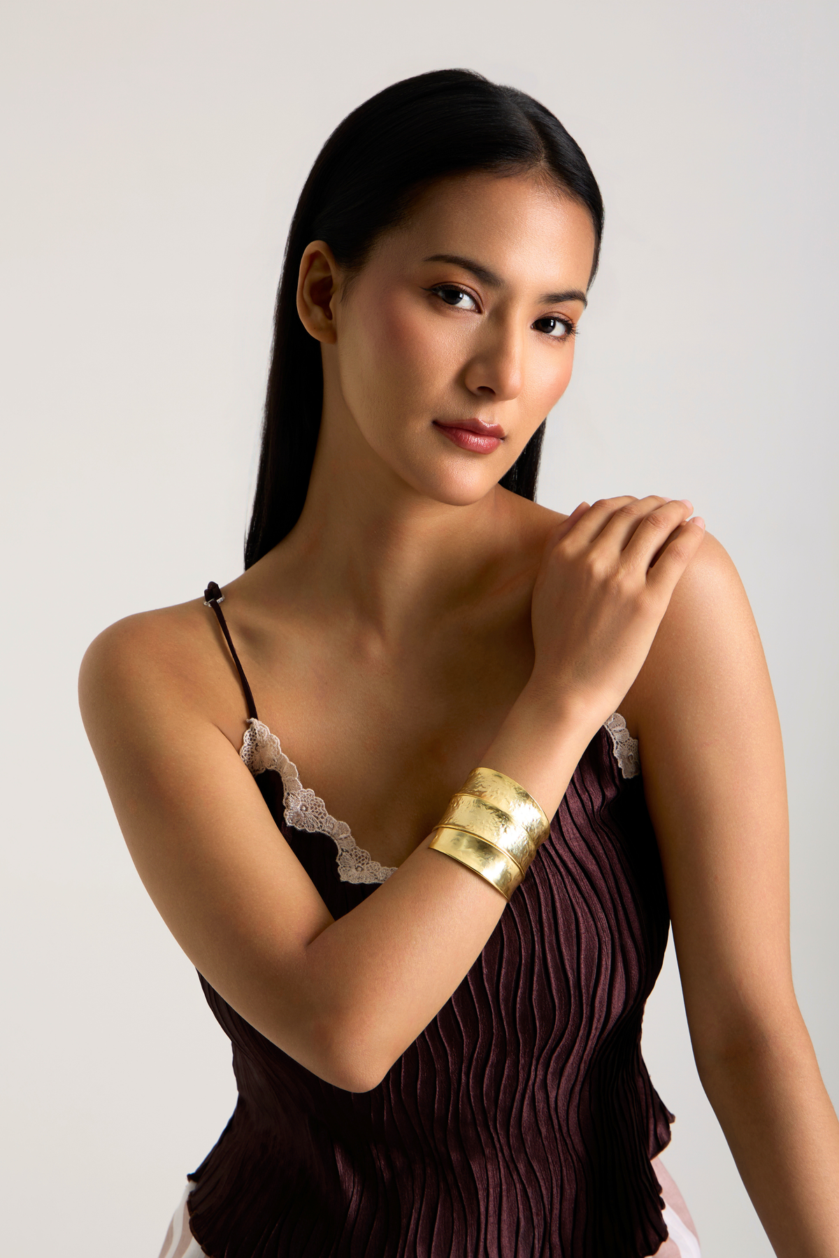 Alaya Textured Gold Cuff