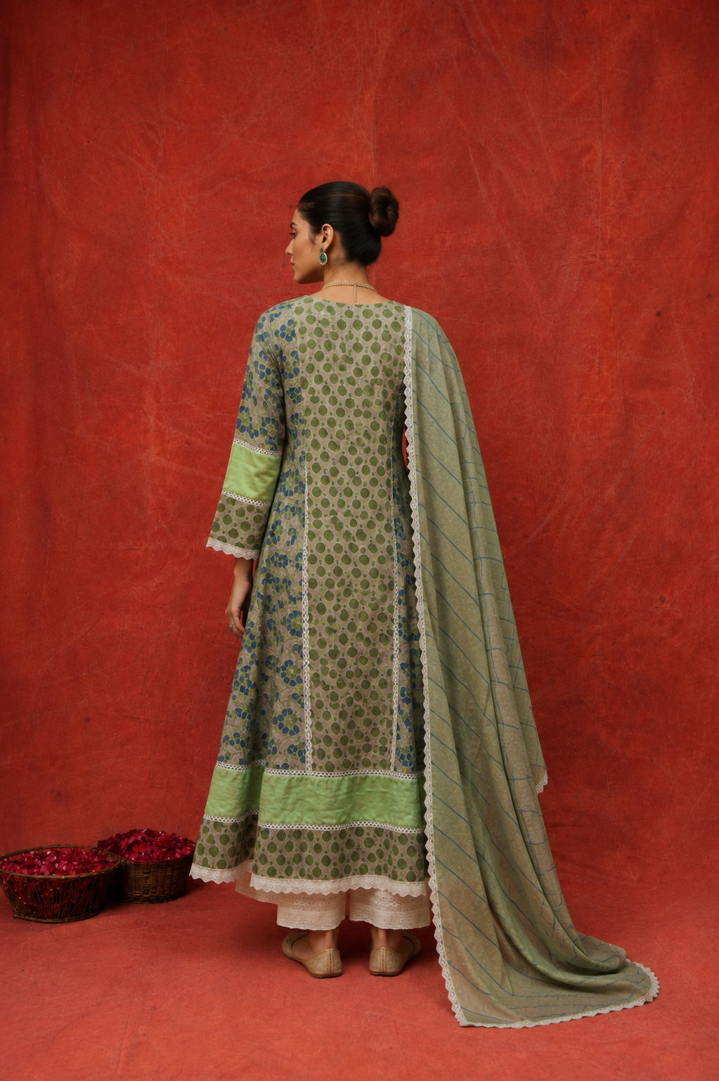 Naseebo Nafiza Green Block Printed Anarkali Kurta Set