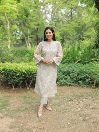 Jyotika Atree in Naseebo Cyan Bloom Linen Premium Co-ord Set