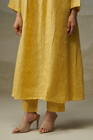 Naseebo Mustard Meadow Pleated Linen Co-ord Set