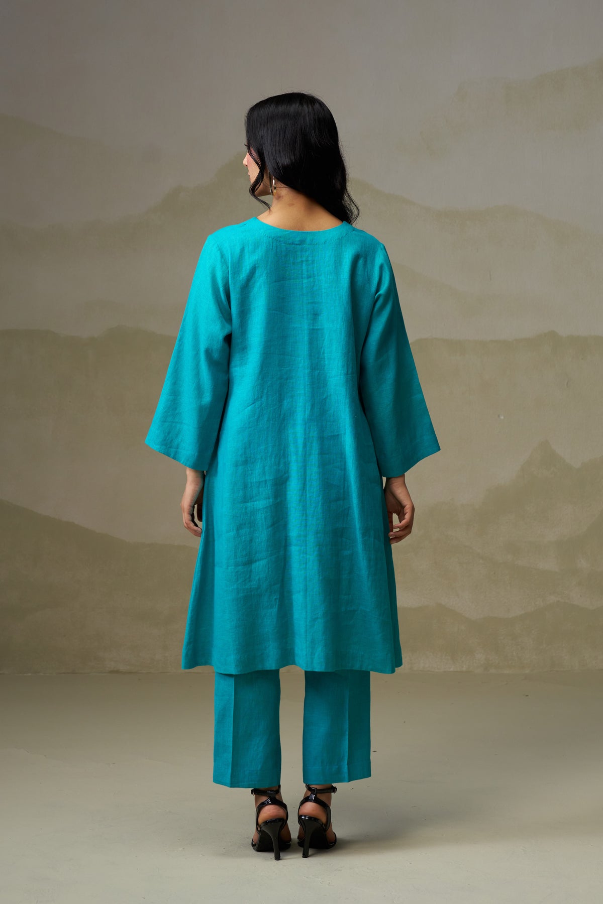 Naseebo Turquoise Linen Co-ord Set