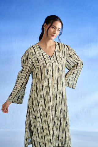 Abstract Elegance Mulsatin Co-Ord Set