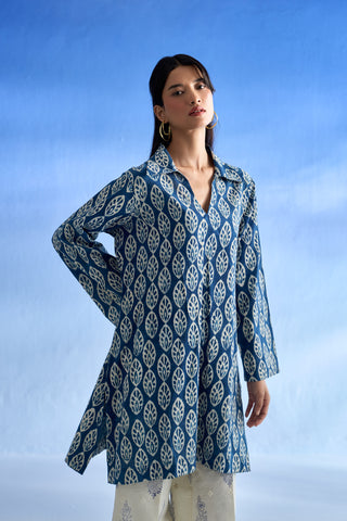 Blue and White Linen Kurta Set
