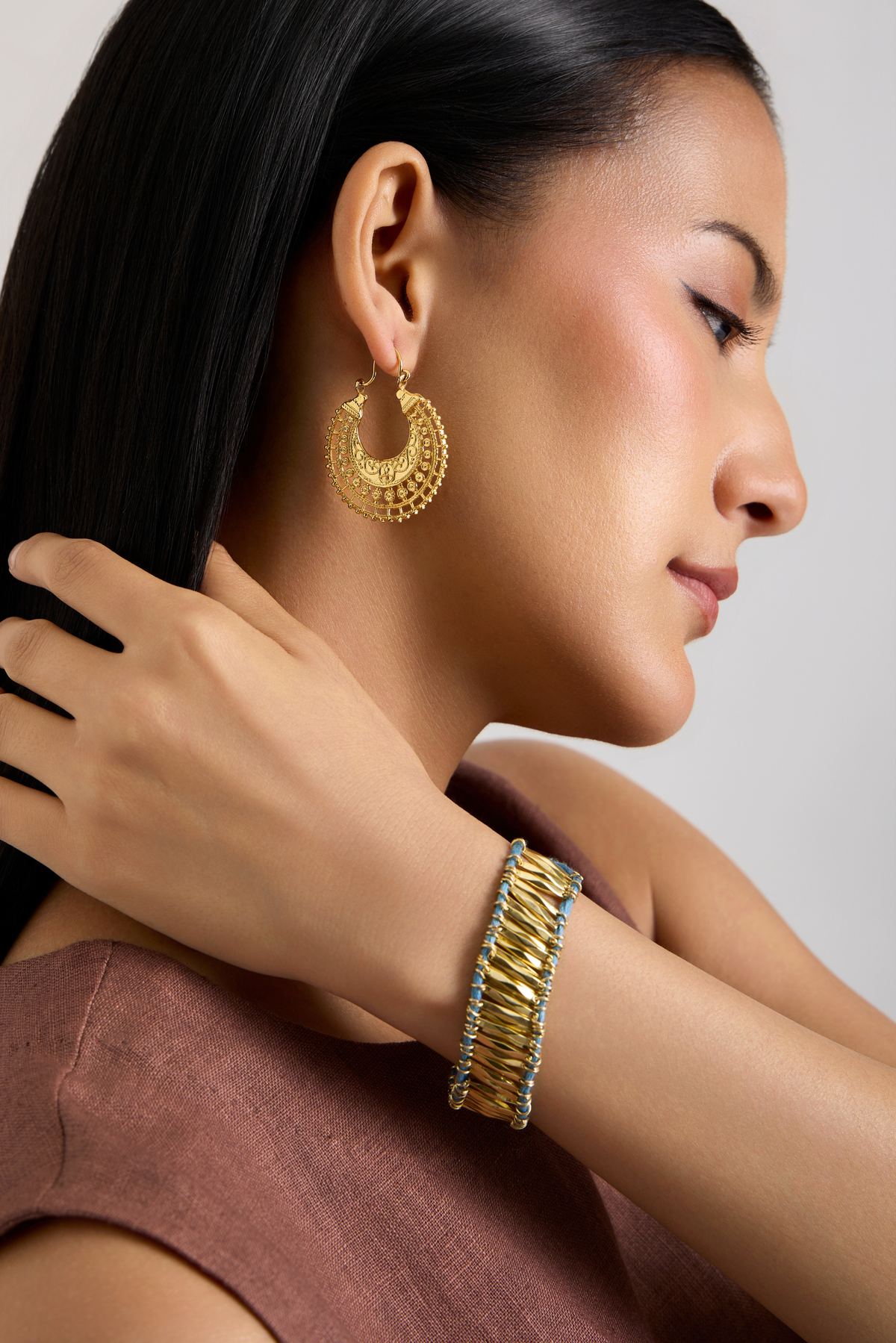 Grandeur Blue & Gold Woven Cuff