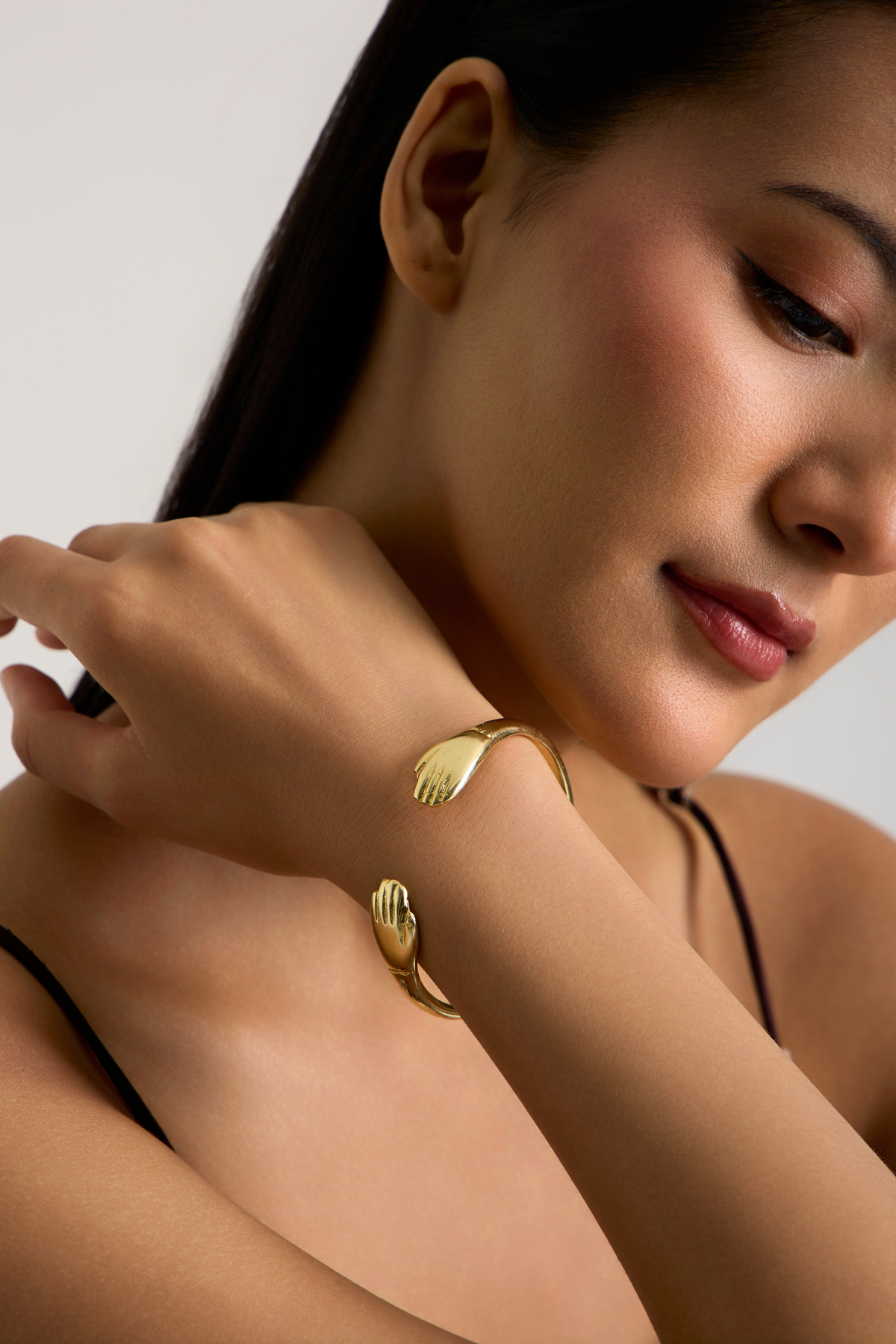 Riva Sculpted Gold Cuff