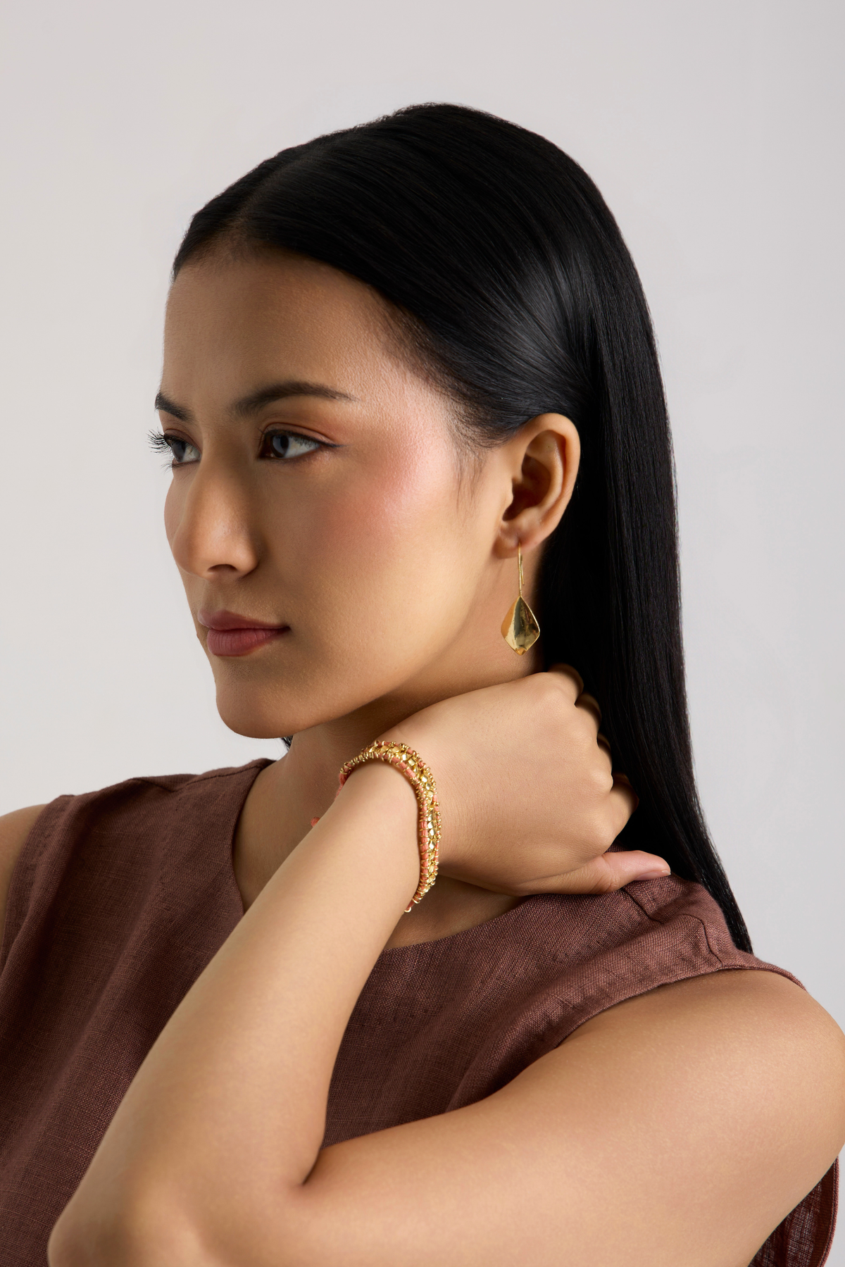 Vanya Hammered Drop Earrings