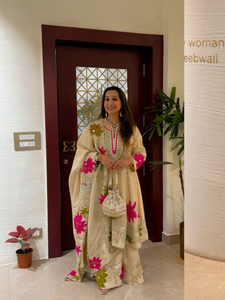 Naseebo Karuna Beige Floral Embroidered Anarkali Suit Set